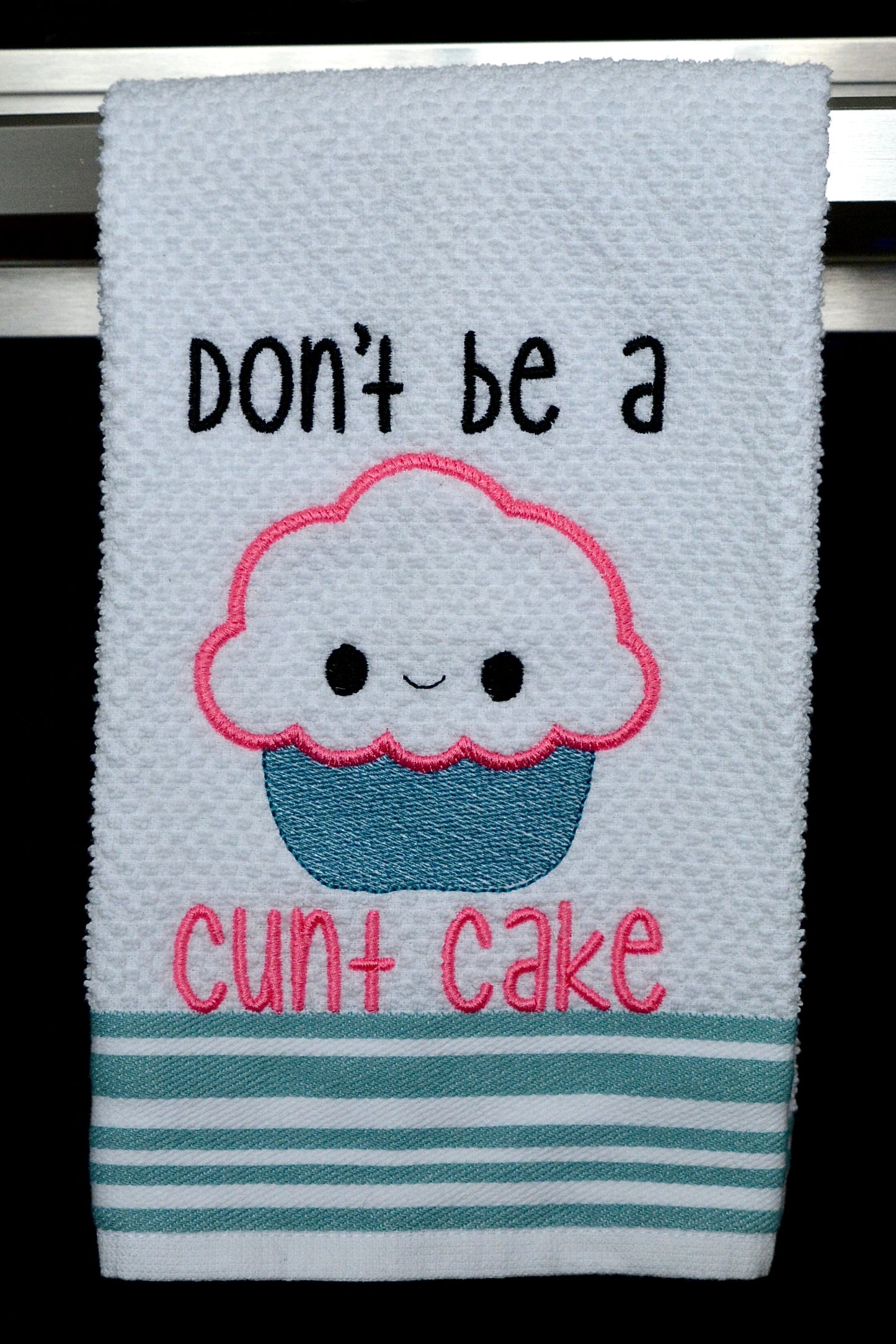 Don’t be a Cunt Cake Hand Towel